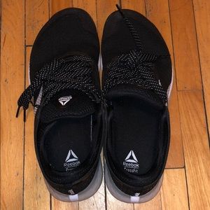 Size 8.5 Reebok Nano 9s